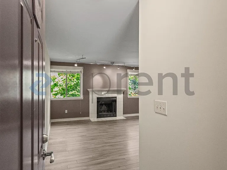 8240 126th Ave NE #A302 — Photo 2