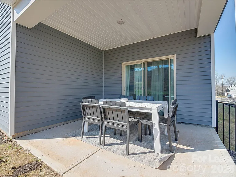 4009 Woodland View Dr — Photo 41