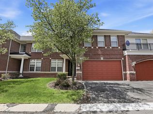 4368 Gateway Cir, West Bloomfield, MI 48322
