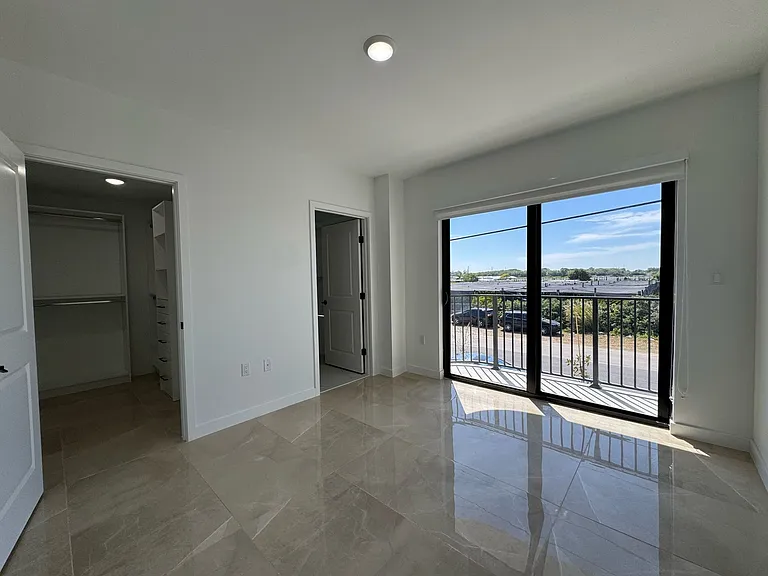 26151 SW 147th Ave — Photo 10