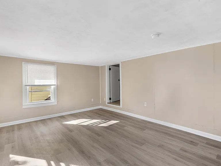 1181 Whitney Rd E #A — Photo 12