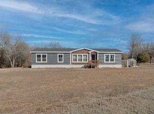 101396 S Bedrock Cir, Harrah, OK 73045