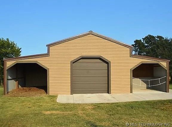 3rd image of 104512 Eastridge Dr