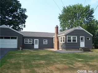 111 N Woodland Dr, Liverpool, NY 13088