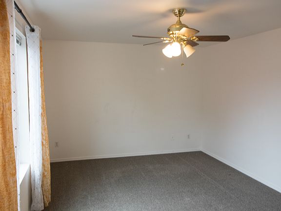 5th image of 18535 101st Ave E