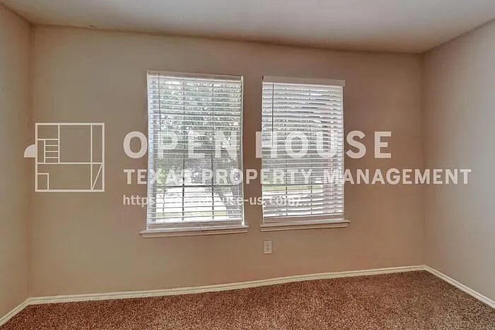 21210 Bridgemeadows Ln — Photo 17