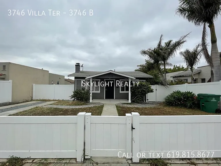 3746 Villa Ter #B — Photo 24
