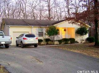 166 Travis Ln, Parsons, TN 38363
