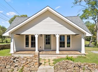 413 Hotwater Rd, Soddy Daisy, TN 37379