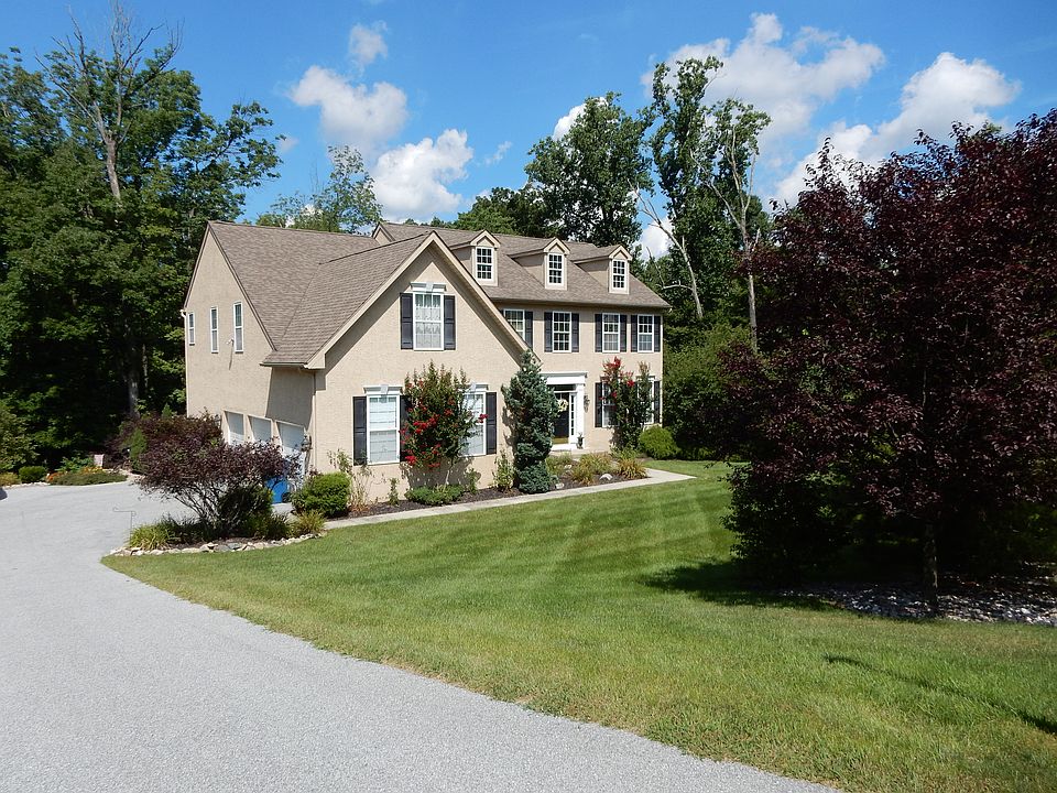 2nd image of 349 Sterling Ln