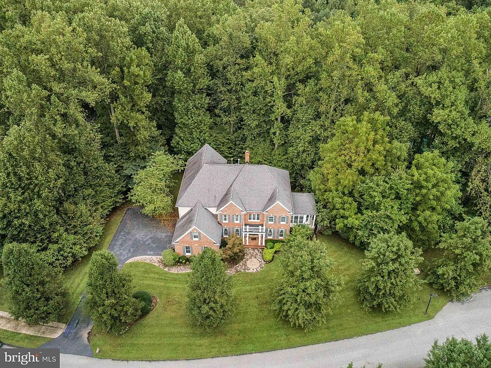 1st image of 3570 Ashland Dr