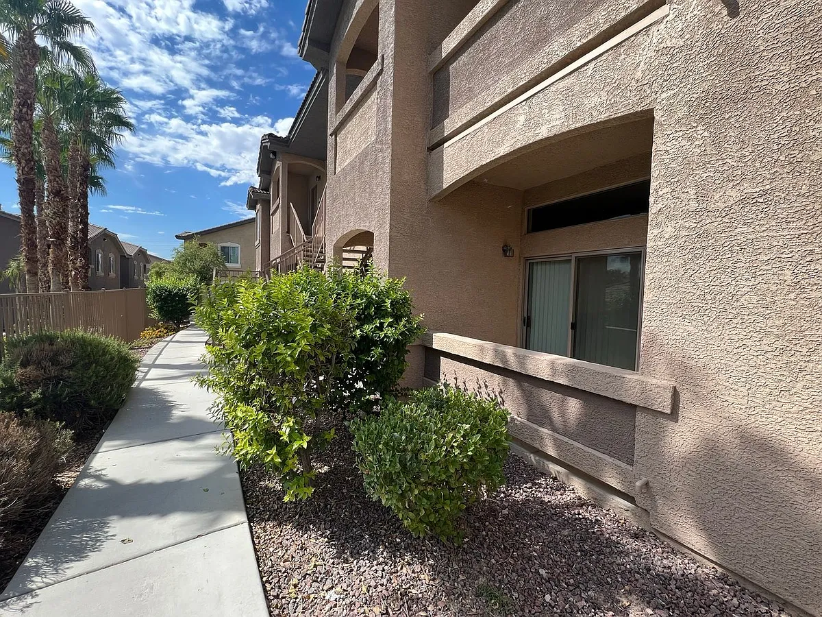 Building Photo - 8805 Jeffreys St #1080