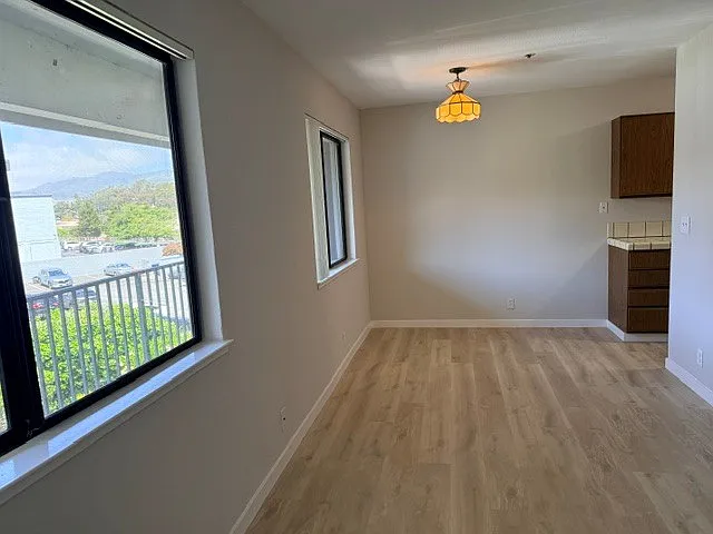 362 Alida Way — Photo 4