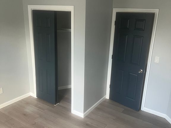 5th image of 216 Oakwood Pl #1