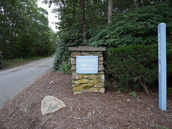 2nd image of 89 Harbor Dr