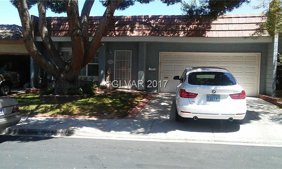 1st image of 3642 Blackstone St