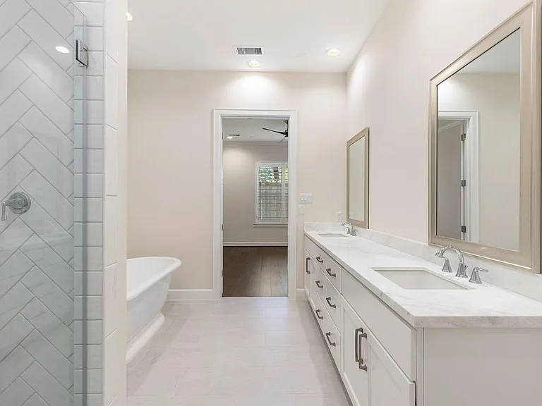 106 Magnolia Green St — Photo 6