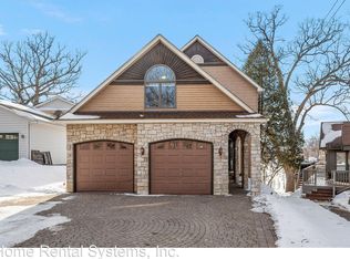 2433 Black Lake Rd, Spring Park, MN 55384