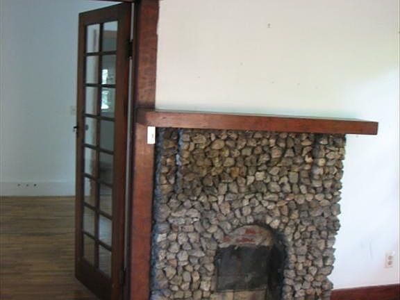 2nd image of 414 Wiehl St