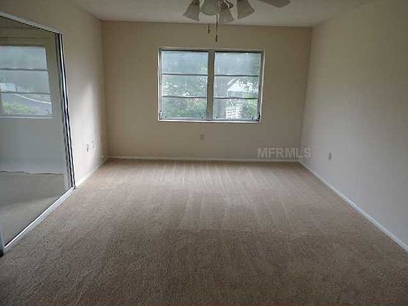 2nd image of 2420 Clubhouse Cir Unit 204