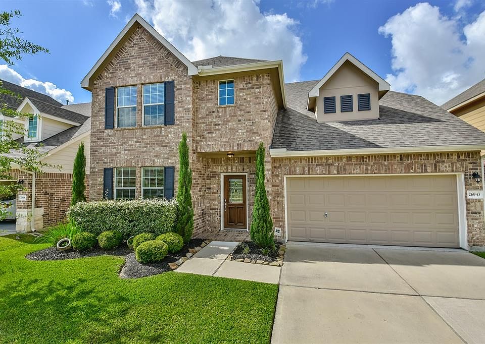 1st image of 26943 Churchill Gate Ln