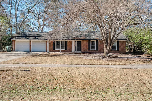 615 Olmstead Dr Photo 1