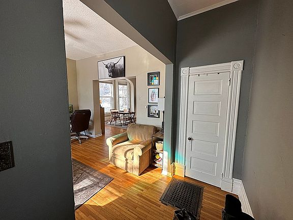 3rd image of 445 Grand Ave #2