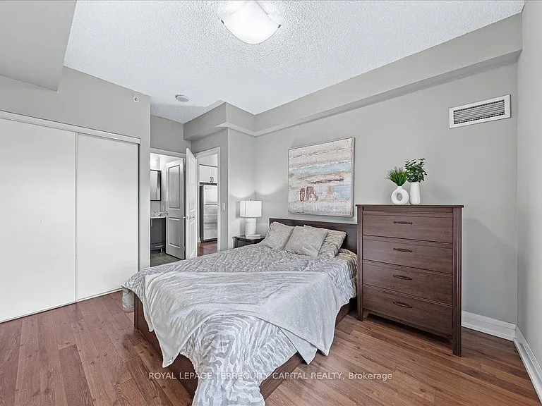 85 N Park Rd #505 — Photo 15