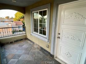 10818 S Yukon Ave, Inglewood, CA