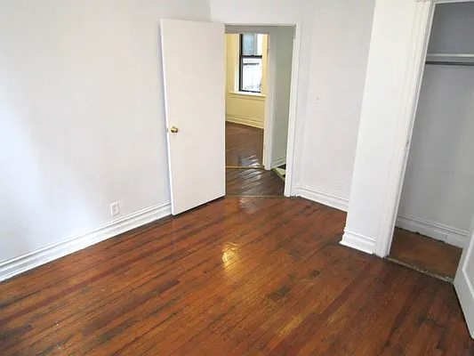 Rented by Concept Real Estate Group | media 25