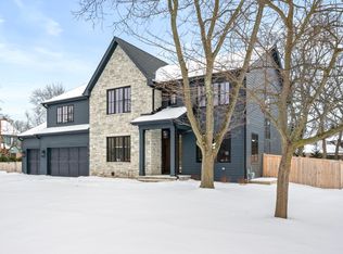 1427 Kenilworth Ln, Glenview, IL 60025