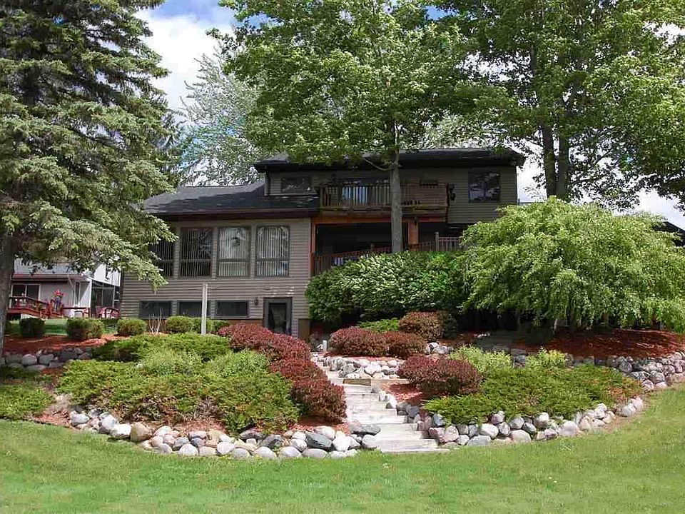 1st image of 4266 W Lakeside Dr
