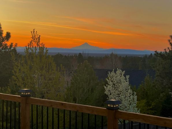 4645 SW Umatilla Ave, Redmond, OR 97756