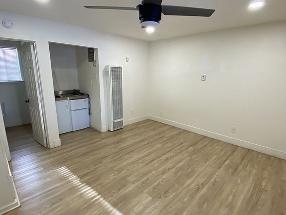 3rd image of 2748 Young St #7