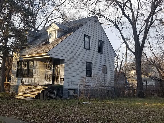 4th image of 983 E Grixdale
