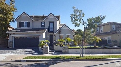 1st image of 354 Commons Park Dr