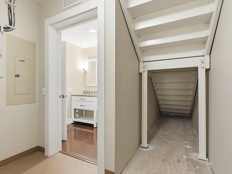 509 Bogart Pl #203 — Photo 31
