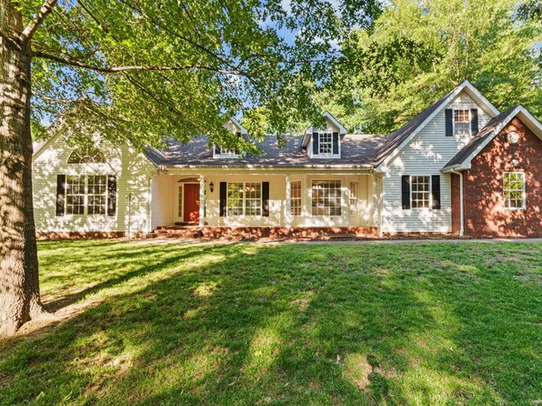 87 Deer Trace Rd, Benton, KY 42025