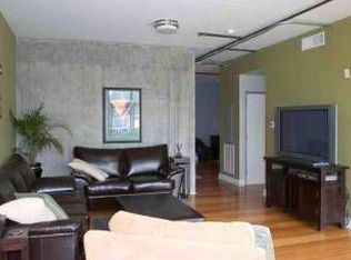 411 NW Flanders St APT 301, Portland, OR 97209