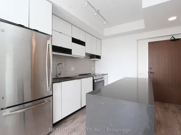 4065 Confederation Pkwy, Mississauga, ON