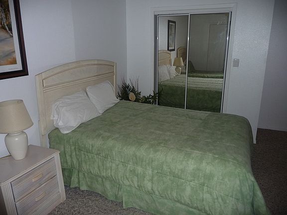 2nd image of 406 Padre Blvd