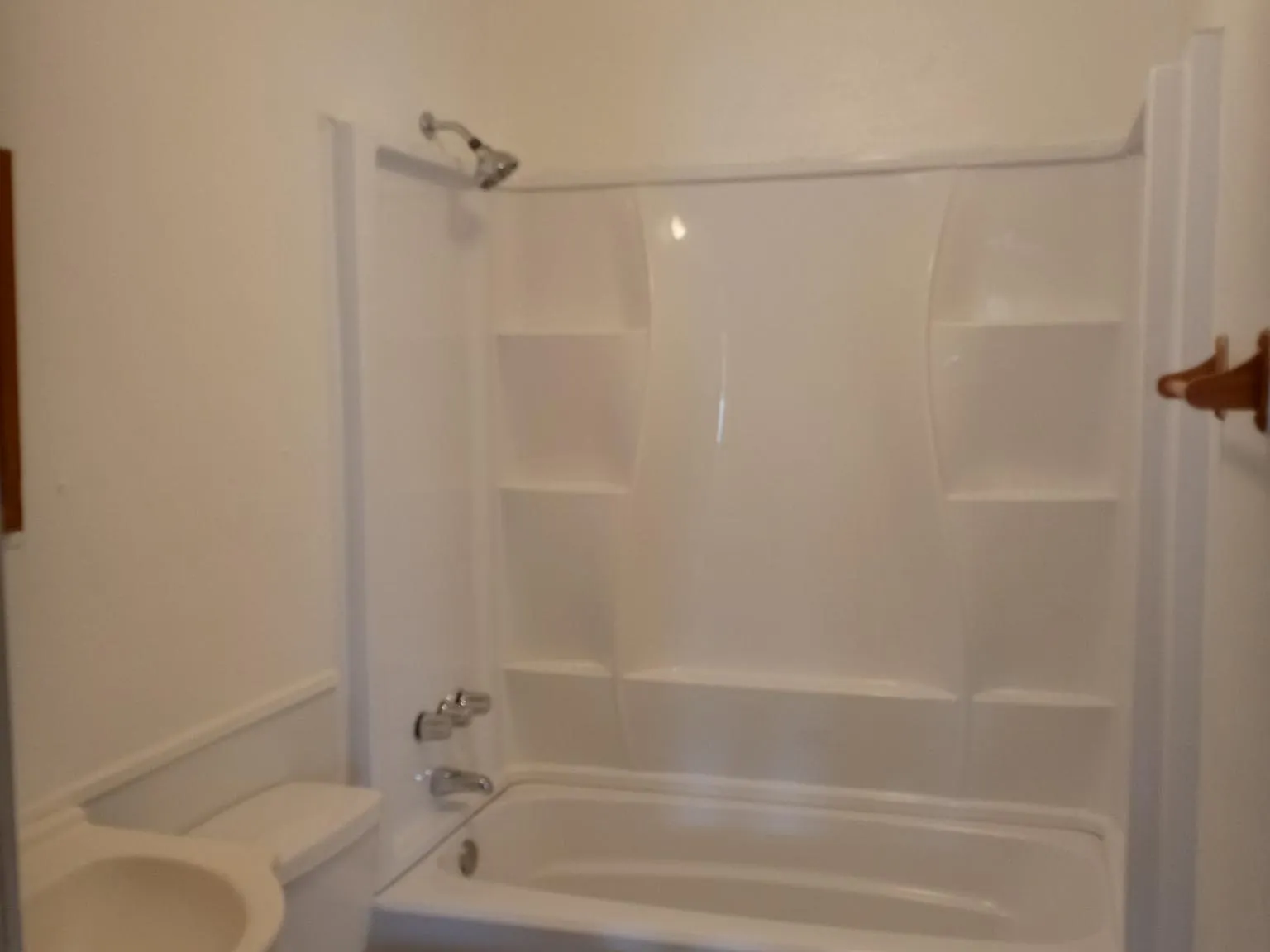 1211 W Bullock St — Photo 3