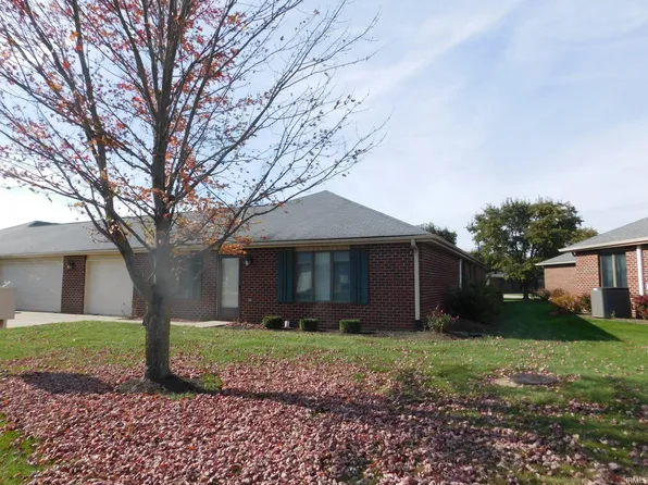 4814 E Heritage Cir, Muncie, IN 47303