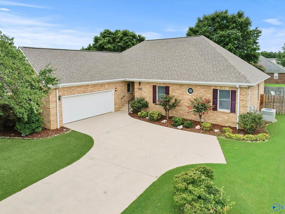 1st image of 7103 Horse Hollow Dr SE