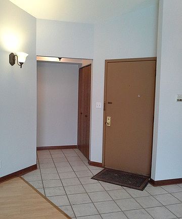 3rd image of 1519 Mercury Dr APT 8