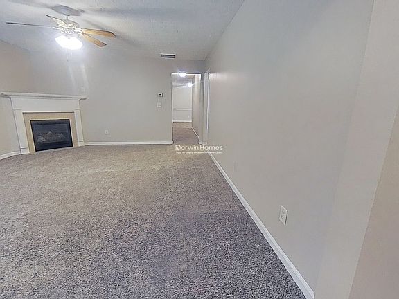3rd image of 1695 New Orleans Way