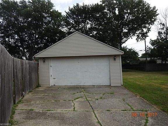 2nd image of 4323 W 182nd St