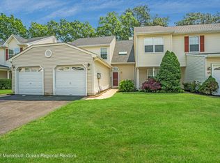 580 Woodbine Ln #1000, Lakewood, NJ 08701