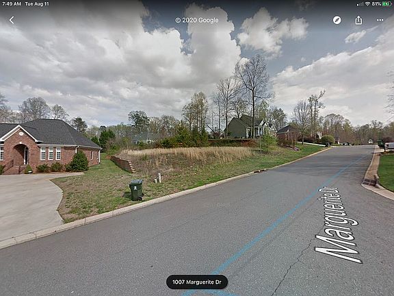 4th image of 1011 Marguerite Dr