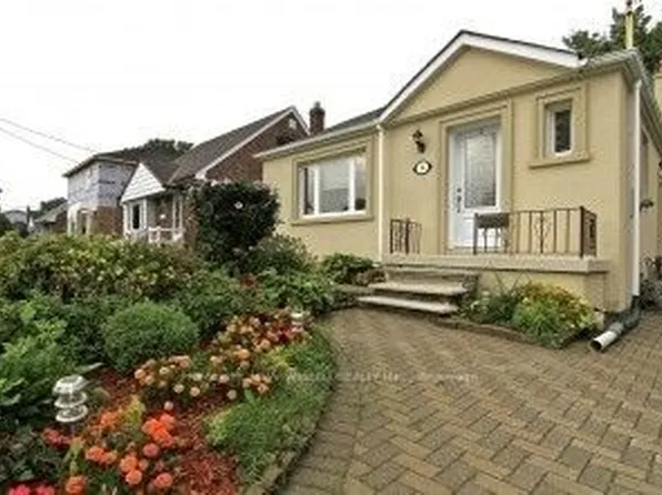 38 Ainsdale Rd, Toronto, ON M1R 3Y8